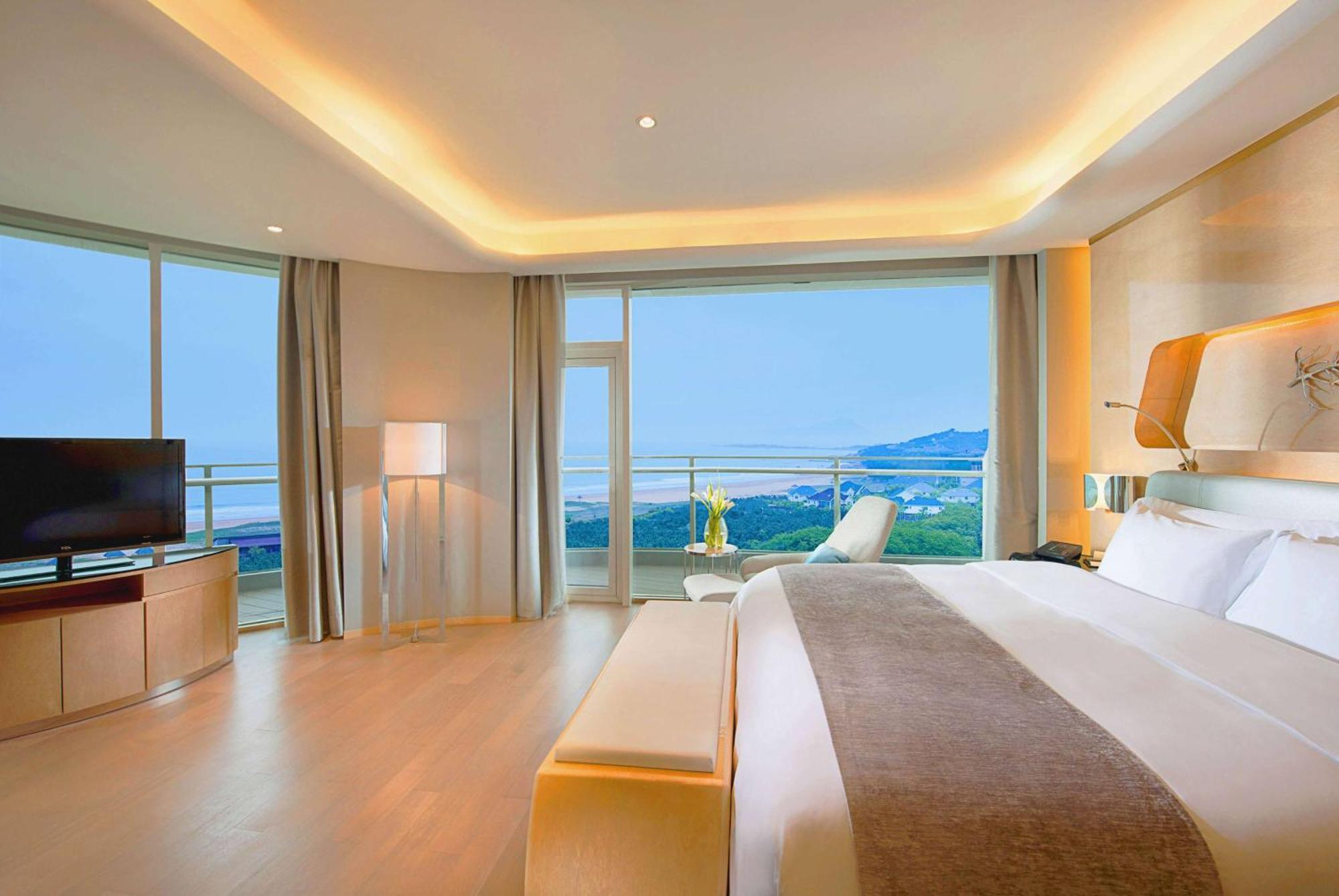 Hotel Wyndham Grand Qingdao Zewnętrze zdjęcie