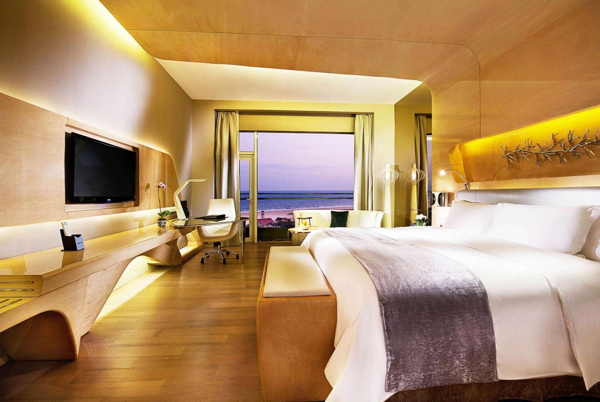 Hotel Wyndham Grand Qingdao Zewnętrze zdjęcie